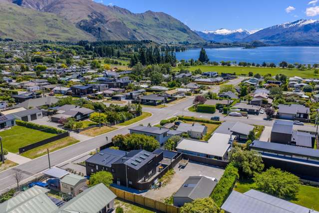 64 Roche Street Wanaka_4