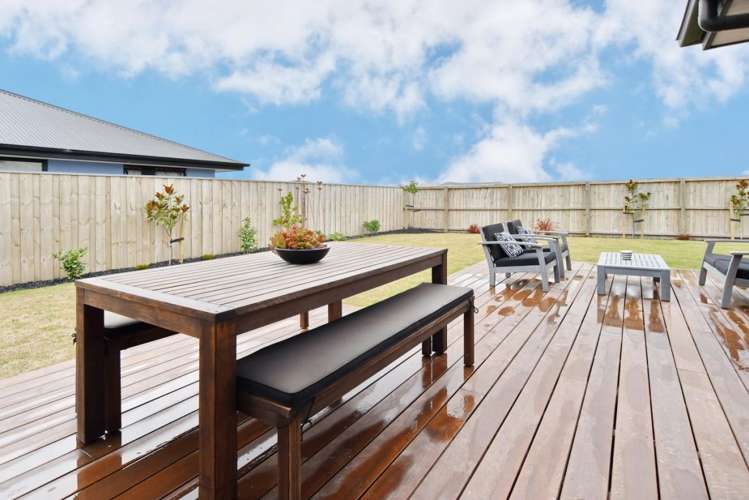 12 Bonecrusher Street Lincoln_17