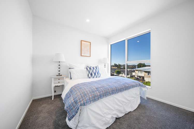 26A Trojan Crescent New Lynn_13