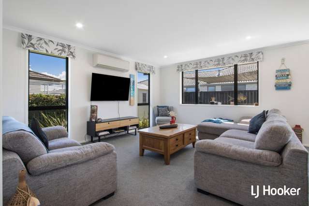 14 Reel Road Athenree_4