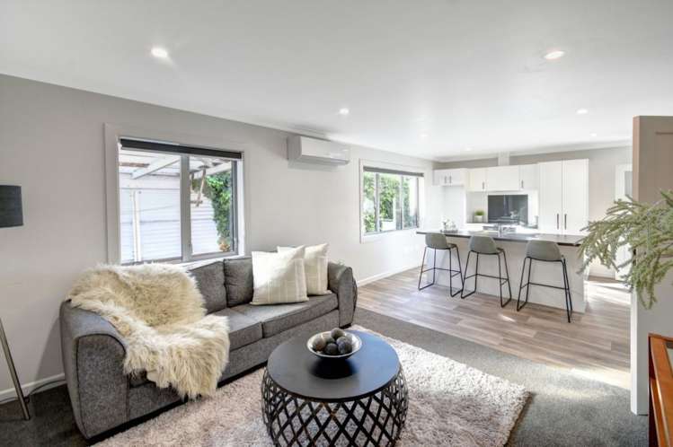 211 Oxford Street South Dunedin_17