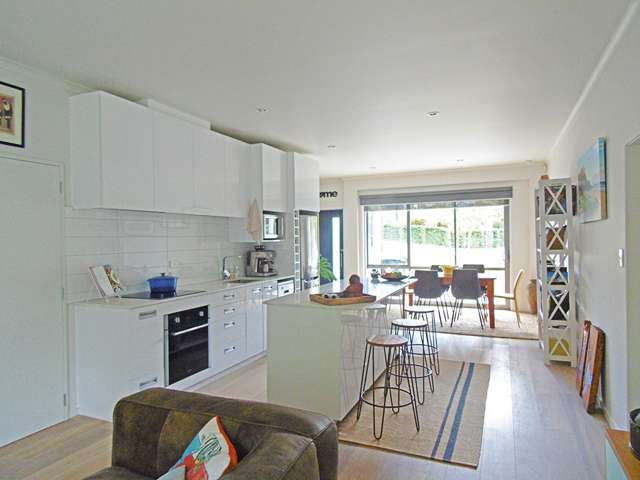 8/27 Powell Street Avondale_2