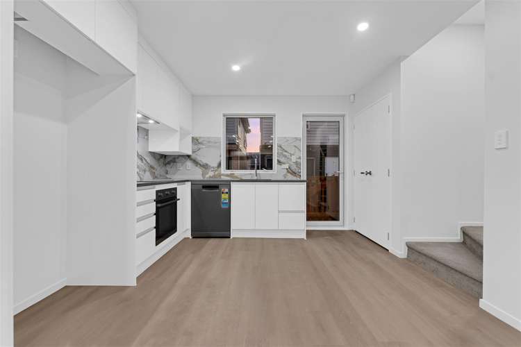 1-9/8 Reeves Avenue Papatoetoe_25