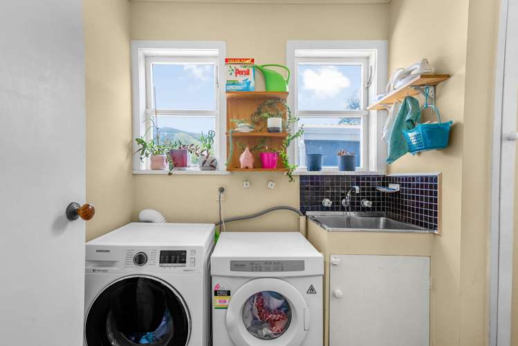 35 Hunter Street Taita_17