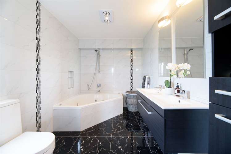 16 Braemar Road Castor Bay_10