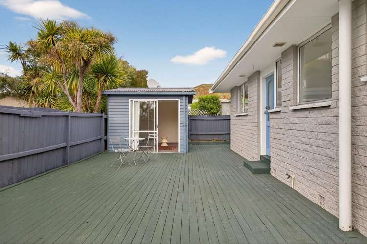 1/565a Ferry Road Woolston_14