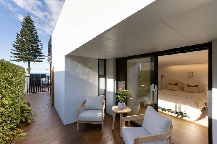 87 Marine Parade Mount Maunganui_30