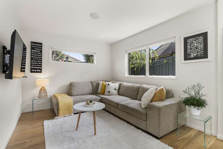 1/9 Montrose Terrace Mairangi Bay_11