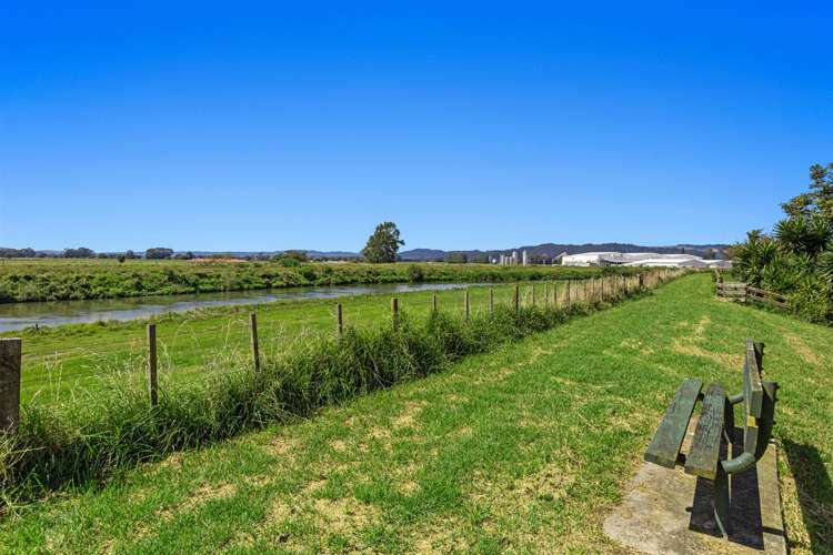 6 Olive Grove Edgecumbe_23