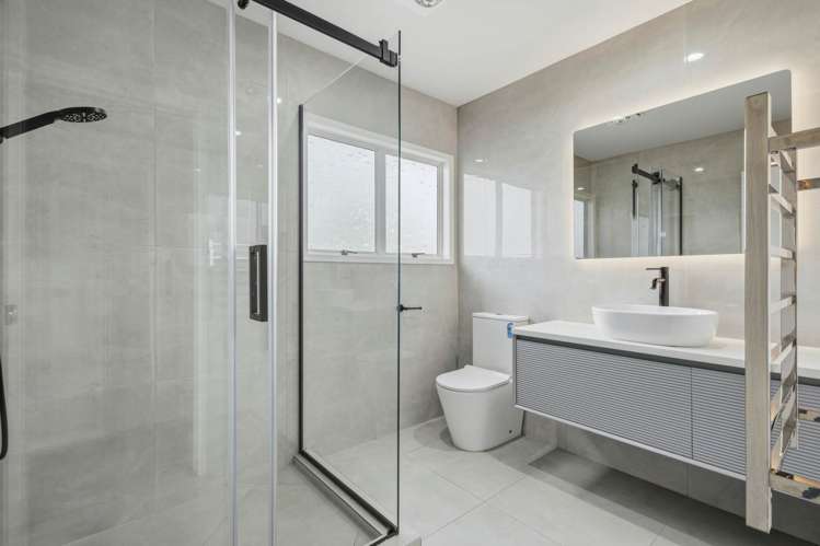 49 Moncrieff Avenue Clendon Park_17
