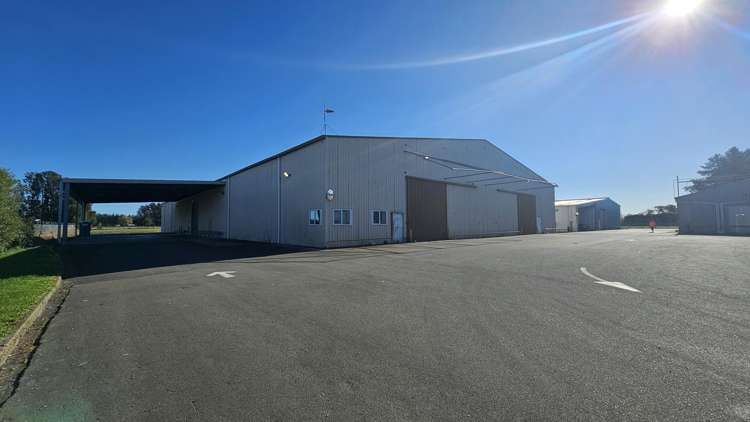 1444 Railway Road South_0