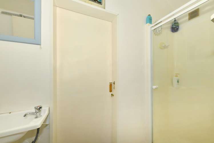 12a Karo Place Ilam_12