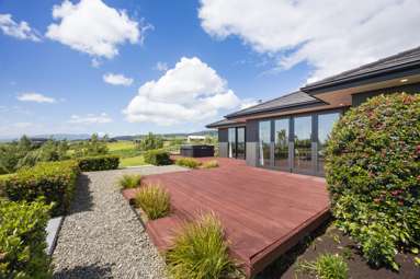 121 Kingsdale Park Drive_1