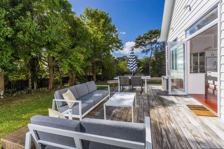 10 Olwyn Place Greenhithe_14