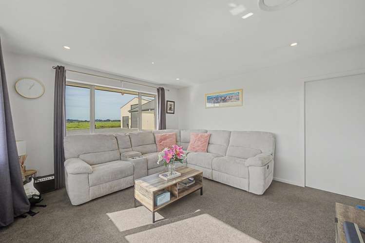 406 Flora Road East Makarewa_16