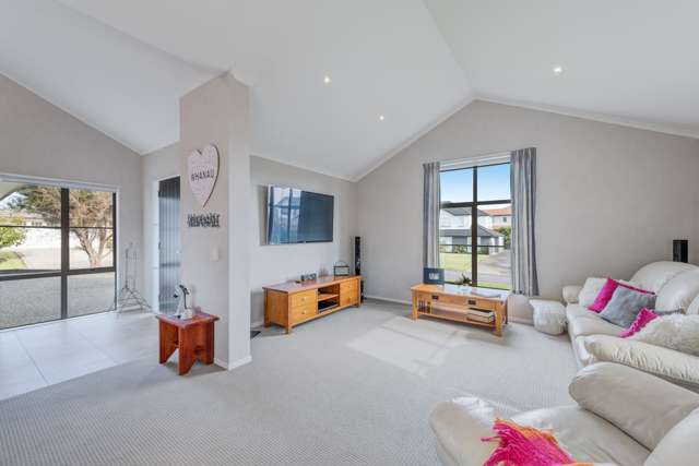 6 Mariner Lane Beachlands_2