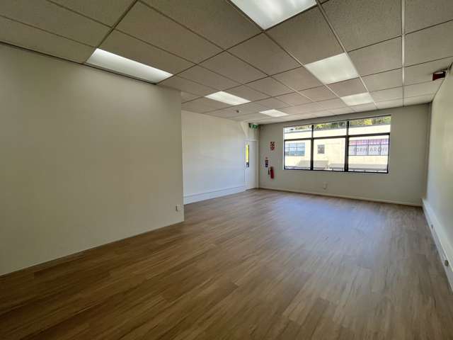 Unit P/383 Khyber Pass Newmarket_3