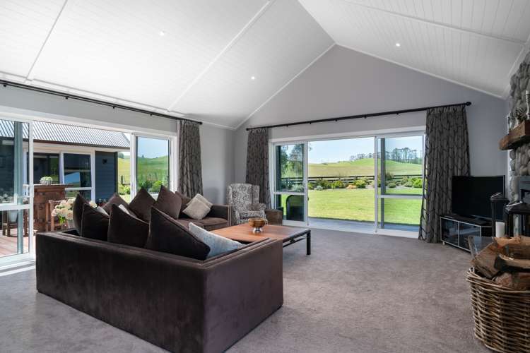 654a Tukairangi Road Kinloch_7