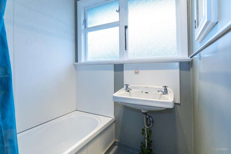 13 Hobbs Street Waimataitai_11