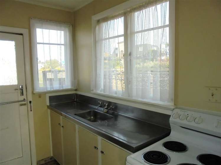 1/33 Golf Road Tahunanui_2