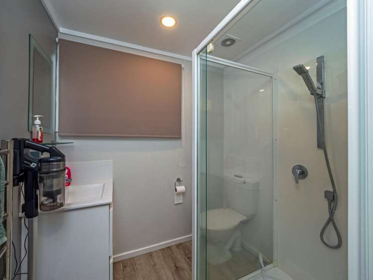16 Linklater Avenue Foxton Beach_21