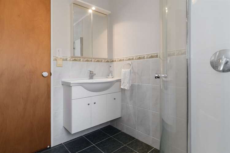 11a Cooneys Drive Matua_13