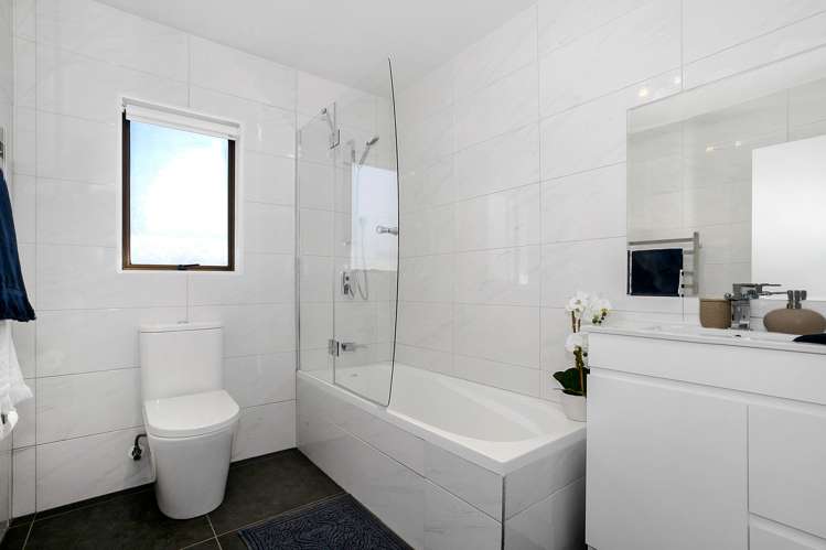 3/17 Oliver Street Point Chevalier_13