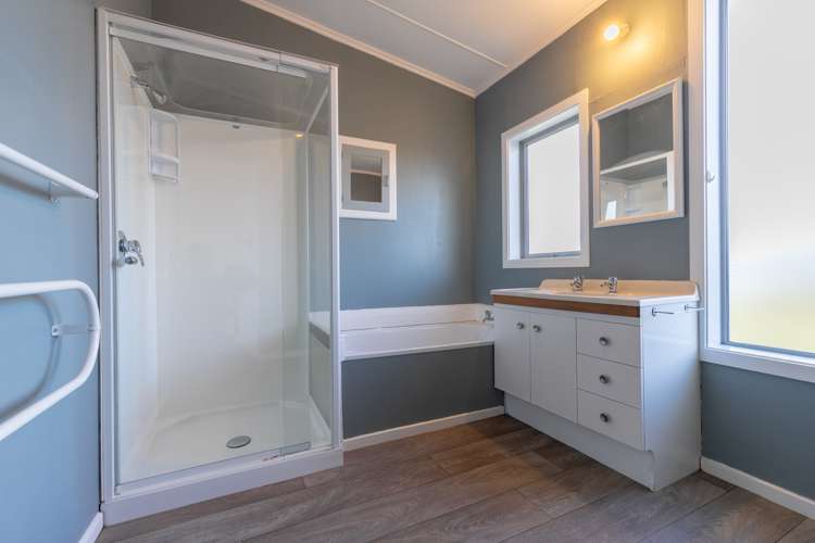 34 Dusky Street Te Anau_11