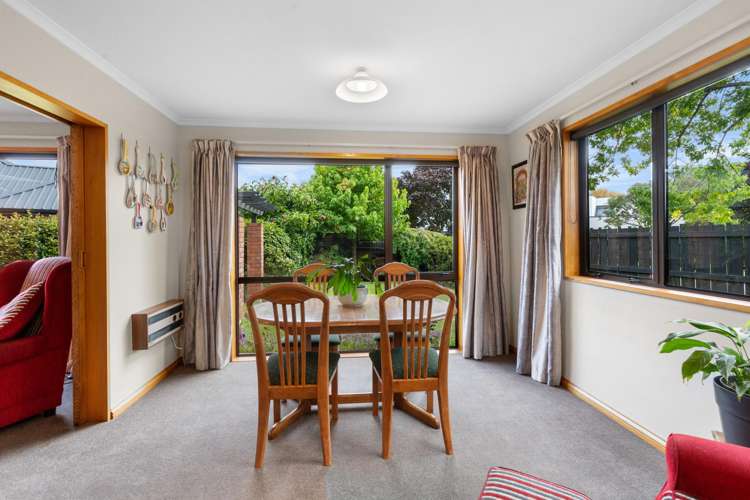 14 Brockhall Lane Avonhead_6