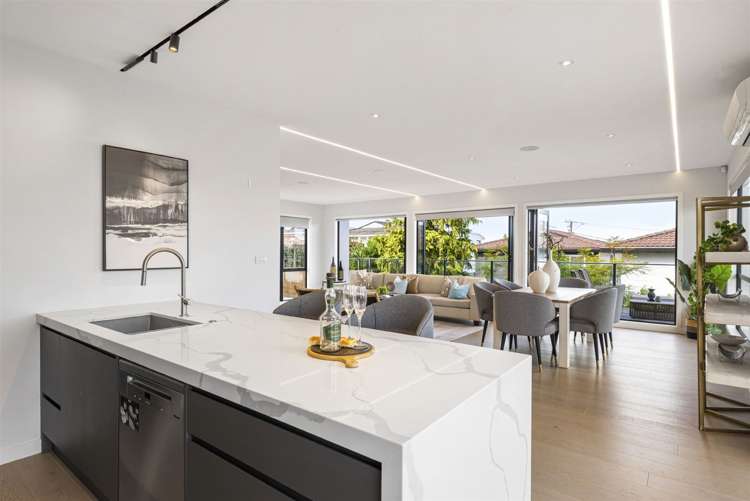 17c Heathcote Road Castor Bay_9