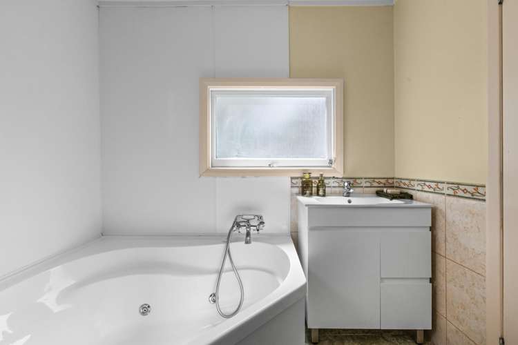 701 Avenue Road West St Leonards_7