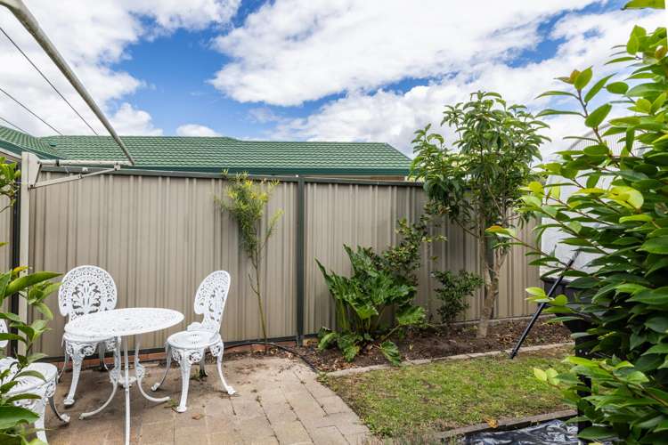 27 Beaufort Mews Taradale_16