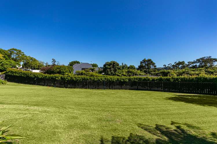 22b Wainoni Heights Greenhithe_8