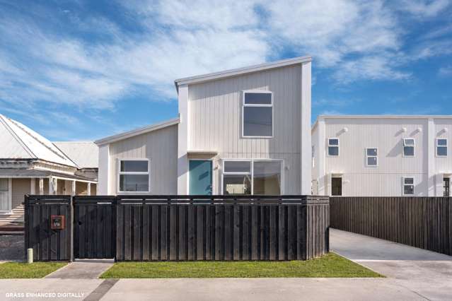 1-6/16 Oram Avenue New Brighton_1