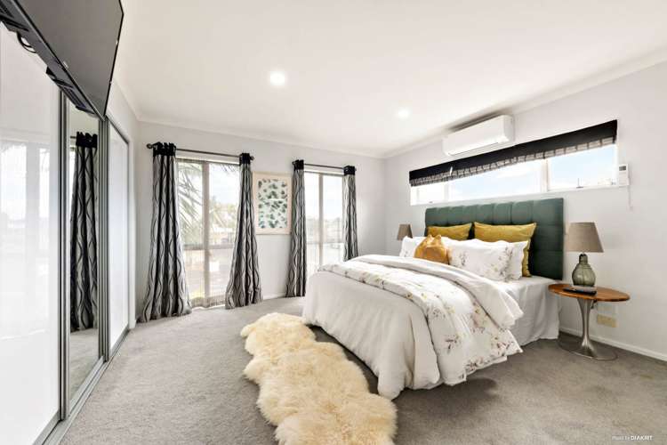 2 Baltersan Drive Flat Bush_11