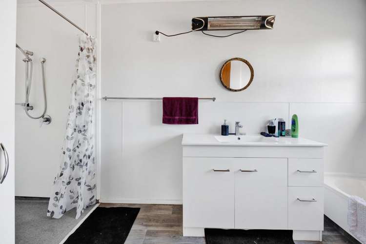 253 Princes Street Hawera_11