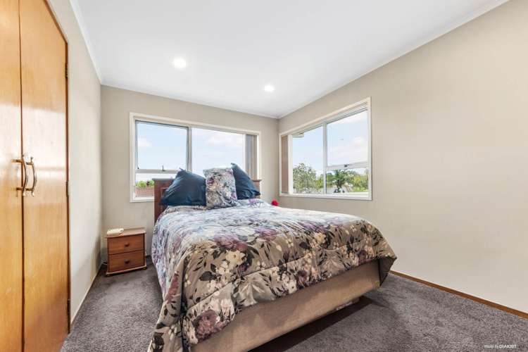 58 Glenbervie Crescent Massey_9