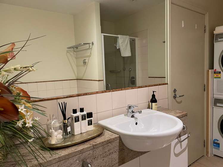 1106/22 Nelson Street Auckland Central_25