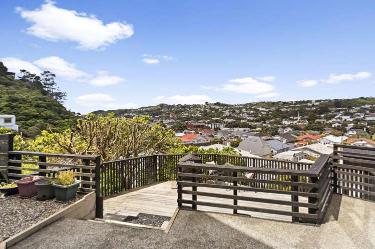 9/3 Severn Street Island Bay_6