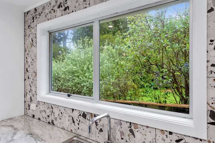 2/94 Kaurilands Road Titirangi_7