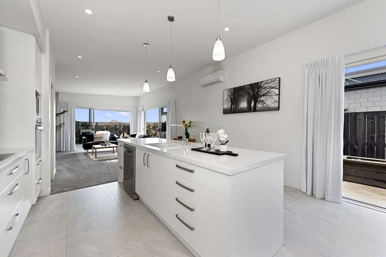 33 Capper Crescent Chartwell_4