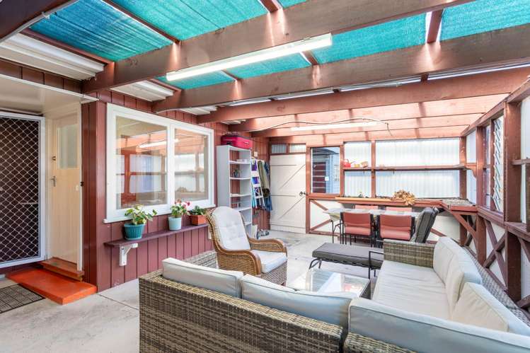 15 Hay Street Naenae_13