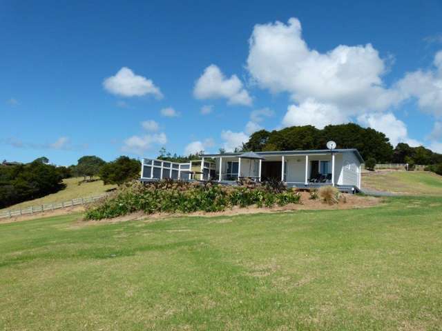 972 Cove Road Waipu_1