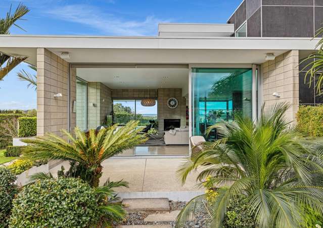 Serious views, coastal access, fabulous lifestyle