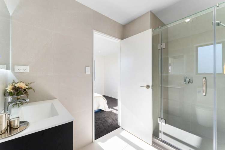 17 Whiteywood Street Westgate_11