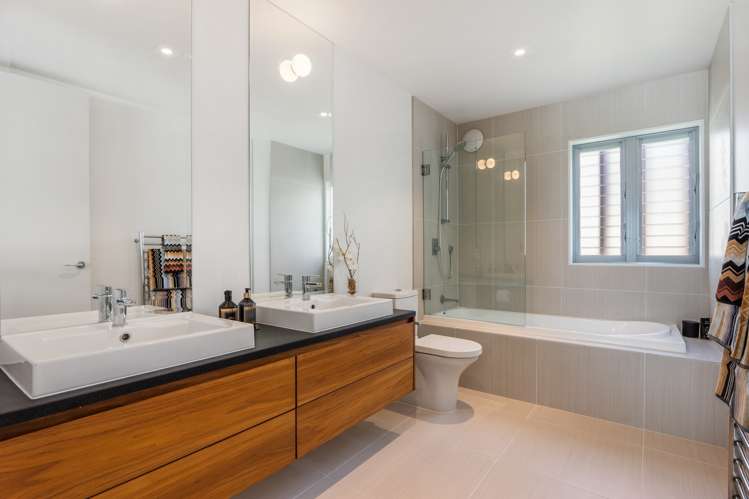 31a The Parade Saint Heliers_16