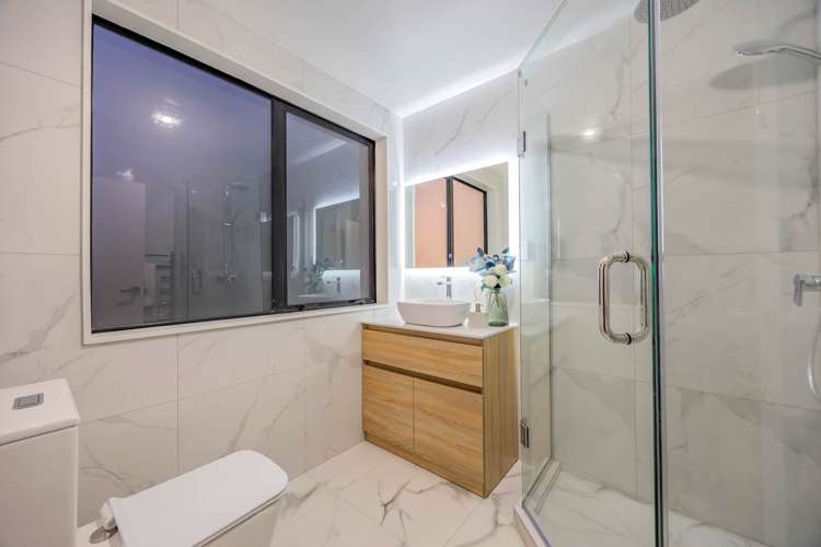 27A Kyle Road Greenhithe_34