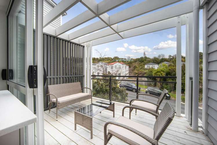 34 Fernly Rise Flat Bush_27