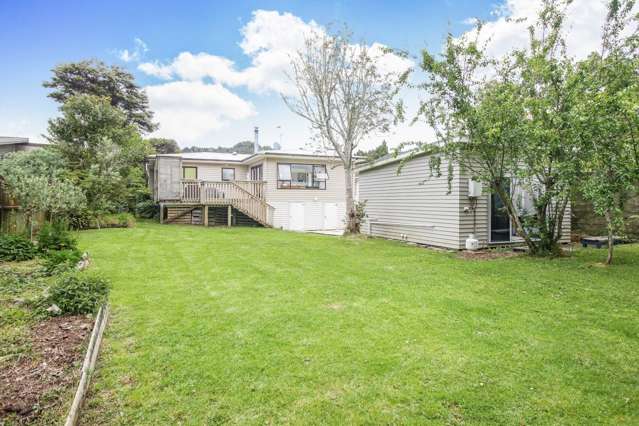 92 Woodlands Park Road Titirangi_1