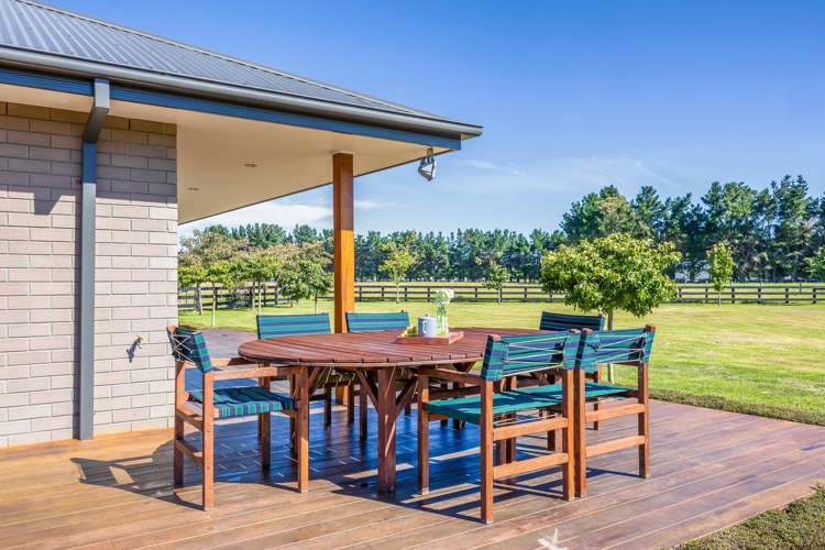 2840 South Eyre Road West Eyreton_22